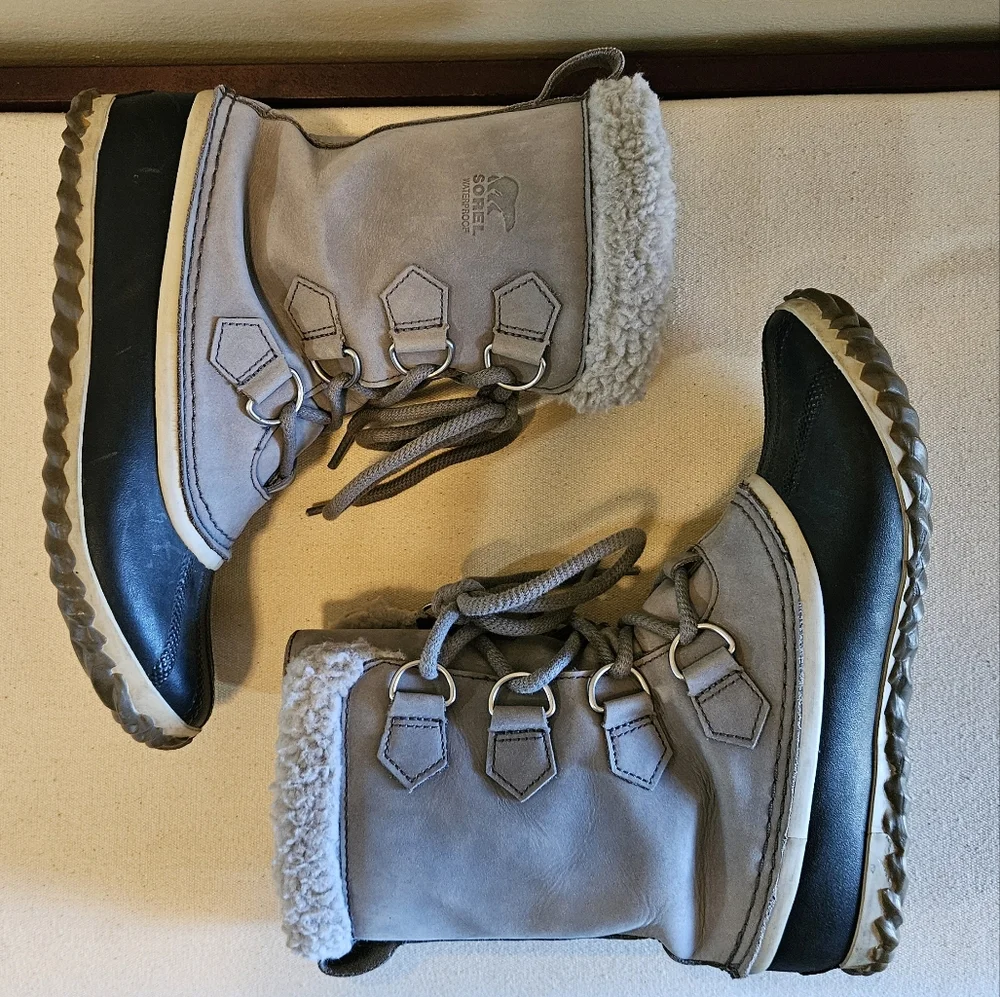 Sorel Caribou Slim Gray Leather Waterproof Boots – Women’s 7.5 - Picture 9 of 13